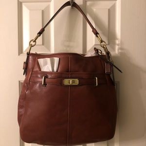 Coach Shoulder Bag | Make an offer ❣️❣️